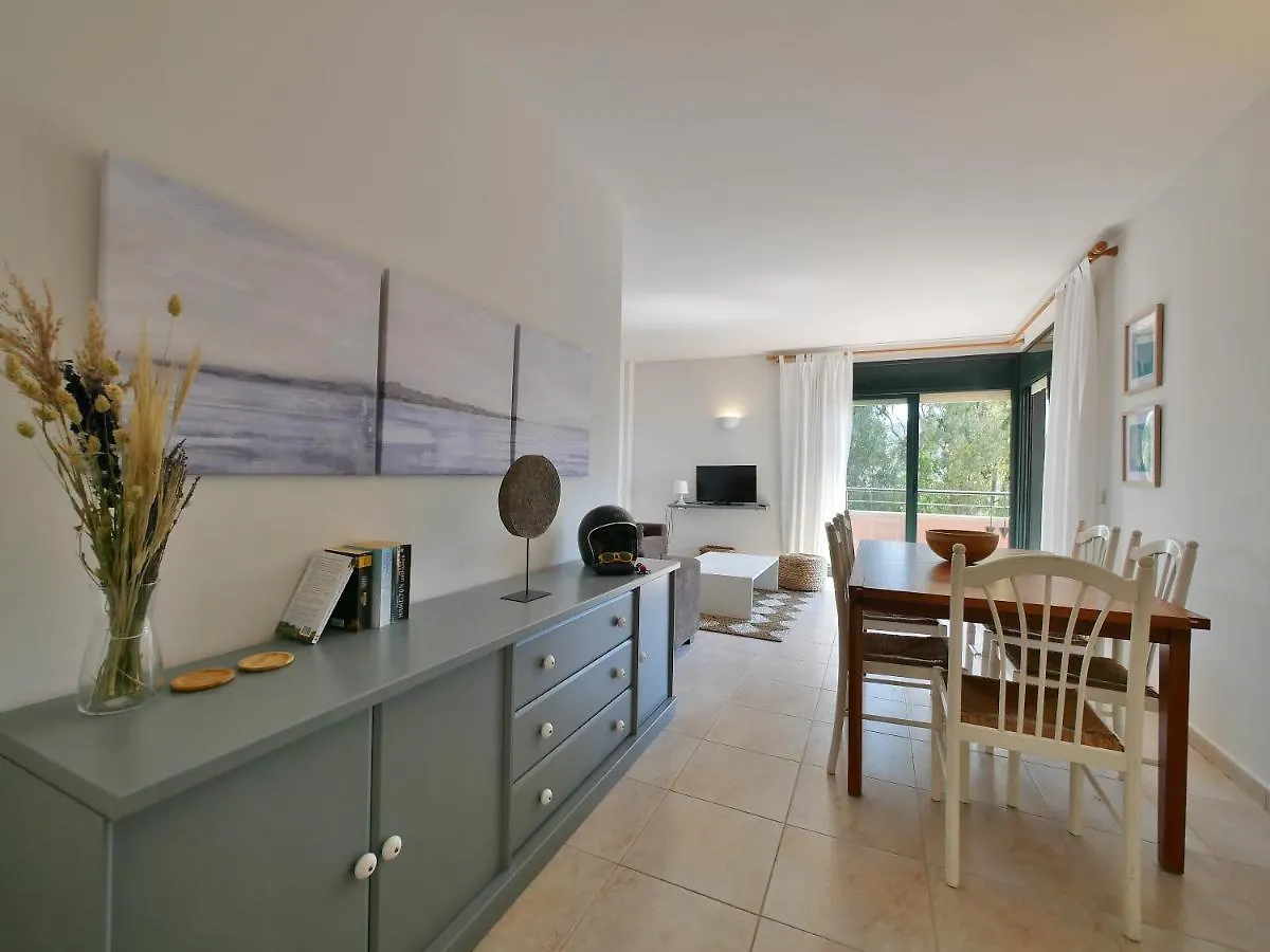 Apartamento con piscina en LLAFRANC